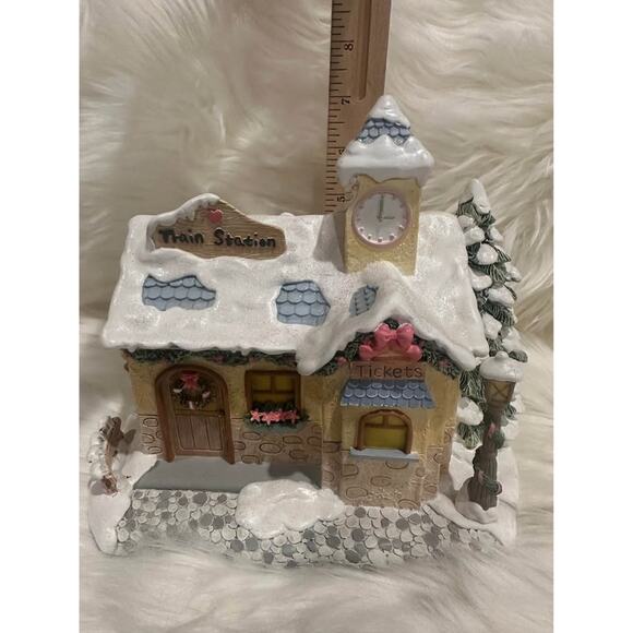 Precious Moments Hawthorne Village "Precious Rails Train Station" - Picture 6 of 8